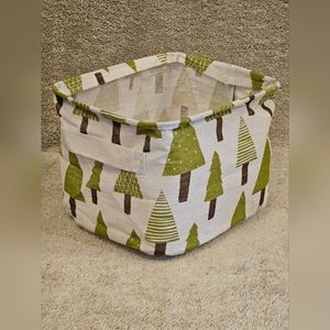 Printed Cotton/Linen Basket w/ Handle, NWOT, Trees